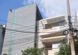 3000 sqft, 6  Beds  Apartment/Flats for Rent at Nikunjo Apartment/Flats at 