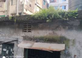 1100 sqft, 5 Beds Used Independent House for Sale at Jatrabari Independent House at 